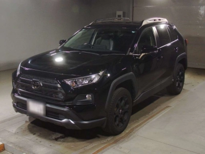 TOYOTA RAV4