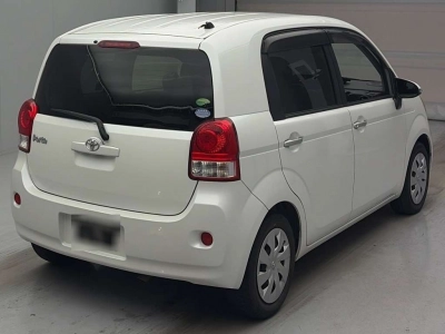 TOYOTA PORTE