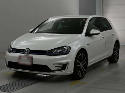 VOLKSWAGEN GOLF GTE