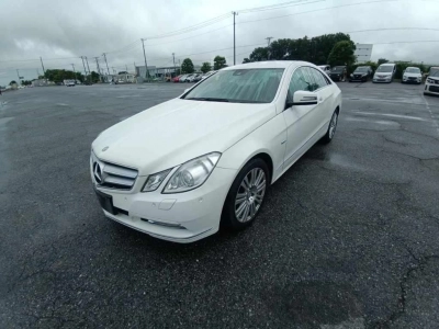 MERCEDES BENZ E CLASS