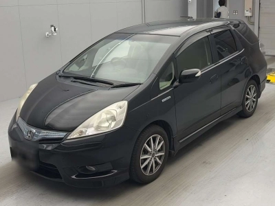 HONDA FIT SHUTTLE HYBRID