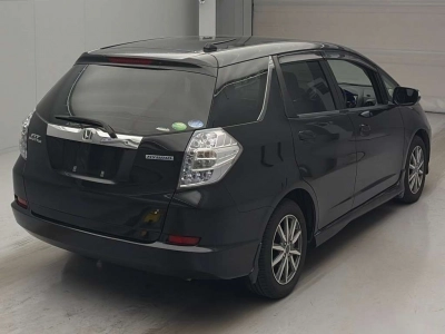 HONDA FIT SHUTTLE HYBRID