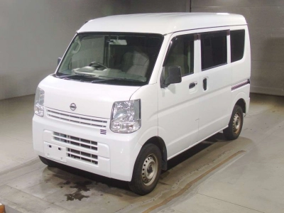 NISSAN NV100 CLIPPER