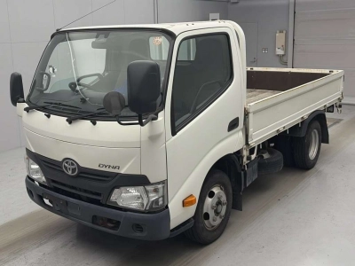 TOYOTA DYNA TRUCK