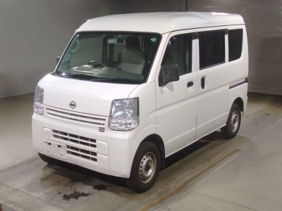 NISSAN NV100 CLIPPER