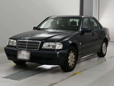 MERCEDES BENZ C CLASS