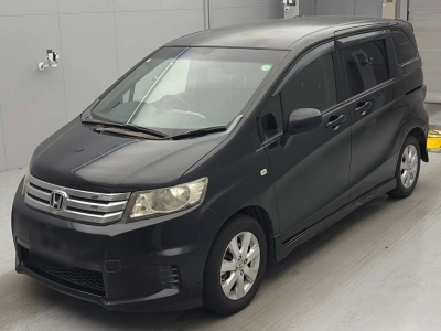 HONDA FREED SPIKE