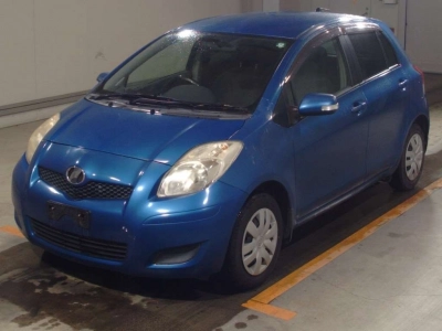 TOYOTA VITZ