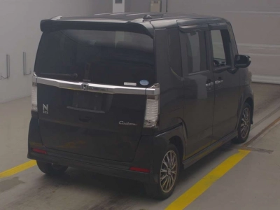 HONDA N BOX CUSTOM