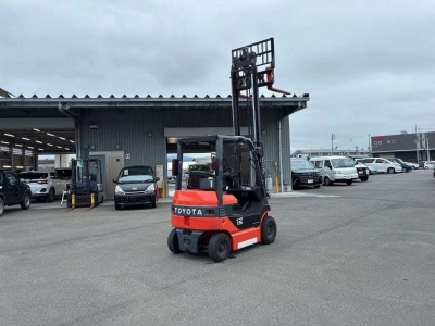 TOYOTA  FORKLIFT 