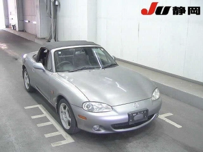 MAZDA ROADSTER