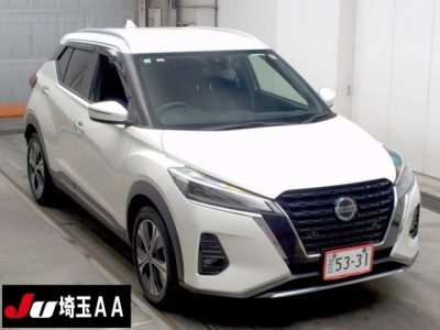NISSAN KICKS