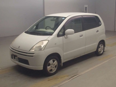 SUZUKI MRWAGON
