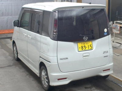 NISSAN ROOX