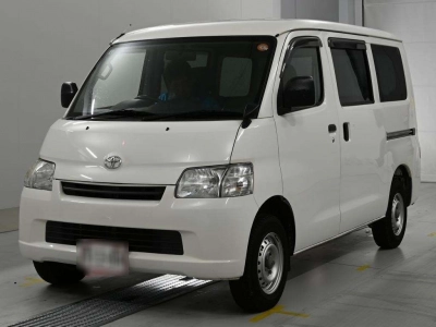 TOYOTA TOWN ACE VAN