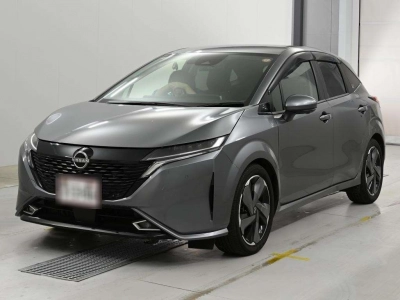 NISSAN AURA
