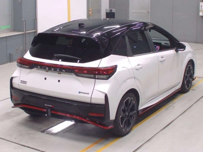 NISSAN AURA