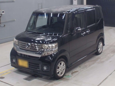 HONDA N BOX CUSTOM