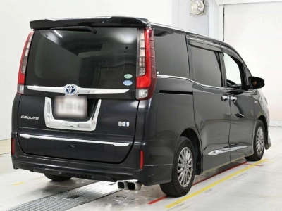 TOYOTA ESQUIRE
