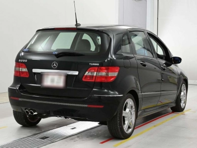 MERCEDES BENZ B CLASS