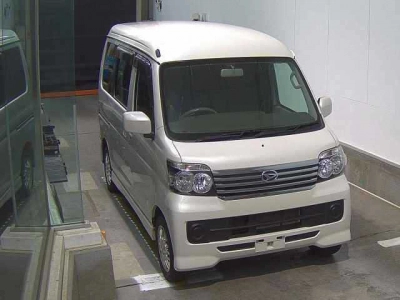 DAIHATSU ATRAI WAGON