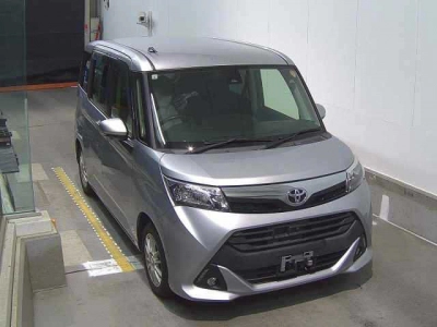 TOYOTA TANK