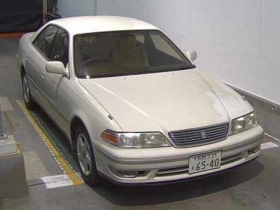 TOYOTA MARK II