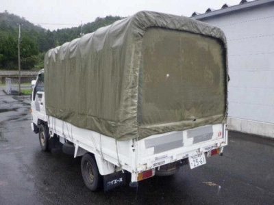 TOYOTA HIACE TRUCK