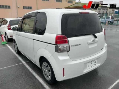 TOYOTA SPADE
