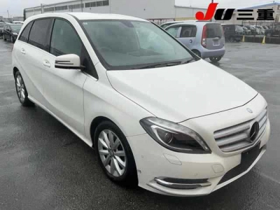MERCEDES BENZ B CLASS