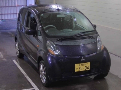 MITSUBISHI I