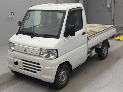 MITSUBISHI MINICAB TRUCK