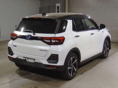 DAIHATSU ROCKY