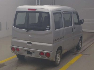 NISSAN CLIPPER VAN