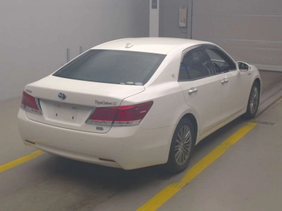TOYOTA CROWN HYBRID