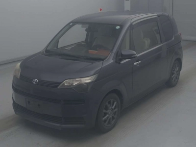 TOYOTA SPADE