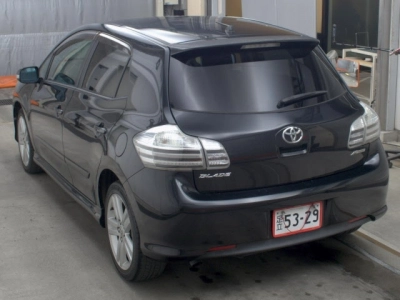 TOYOTA BLADE