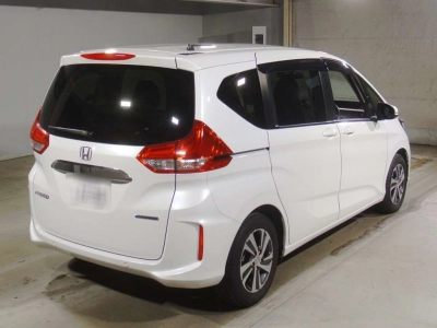 HONDA FREED HYBRID