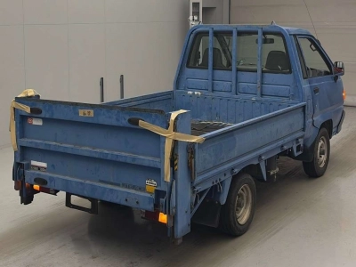 TOYOTA LITE ACE TRUCK