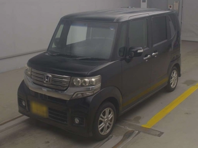 HONDA N BOX CUSTOM