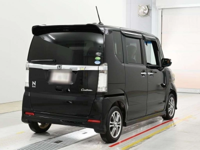 HONDA N BOX CUSTOM