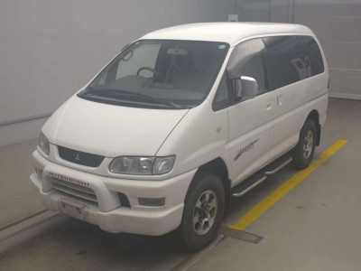 MITSUBISHI DELICA SPACE GEAR