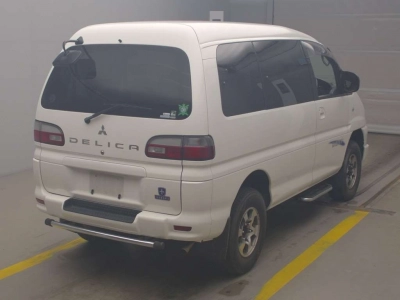 MITSUBISHI DELICA SPACE GEAR