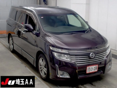 NISSAN ELGRAND