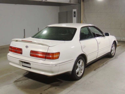TOYOTA MARK II