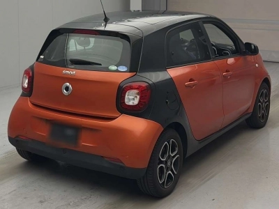 SMART FOURFOUR