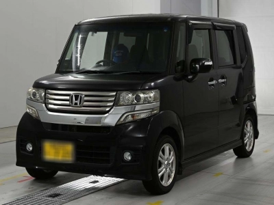 HONDA N BOX CUSTOM