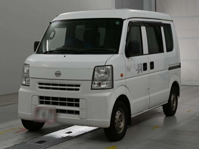 NISSAN NV100 CLIPPER