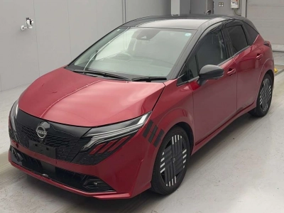 NISSAN AURA