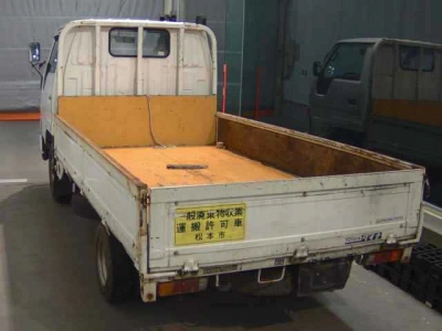 TOYOTA DYNA